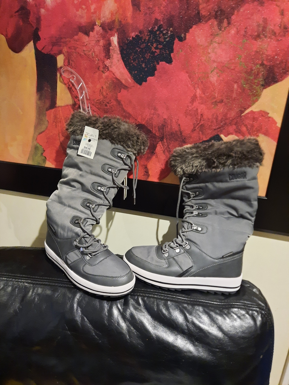 NWT COUGAR Women’s Gray Fur-Trim Thick Winter Boots Above Shin High Waterproof 9